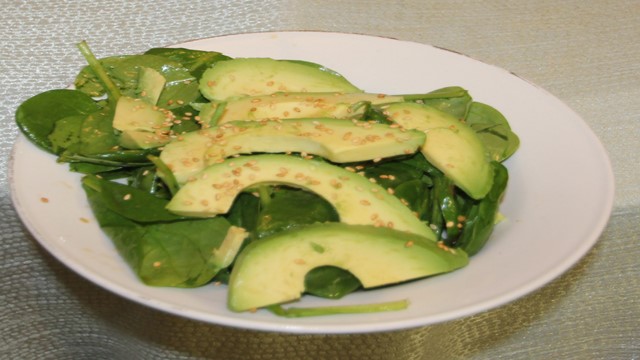 Japanese Spinach And Avocado Salad